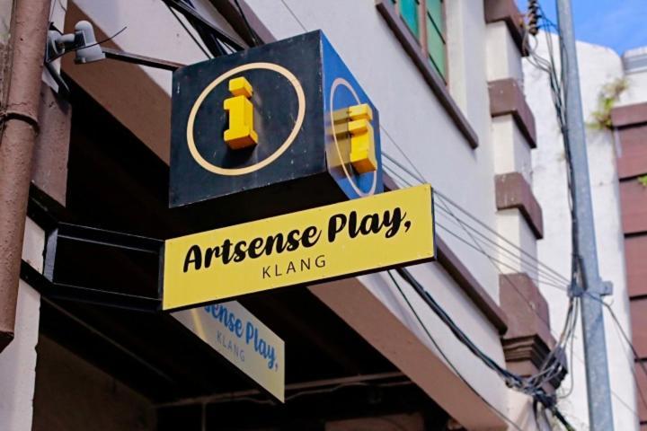 Hotel Artsense Play, Kelang Zewnętrze zdjęcie